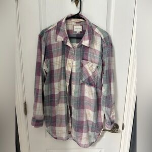 American Eagle Outfitters Multicolor Plaid Button-Down Shirt